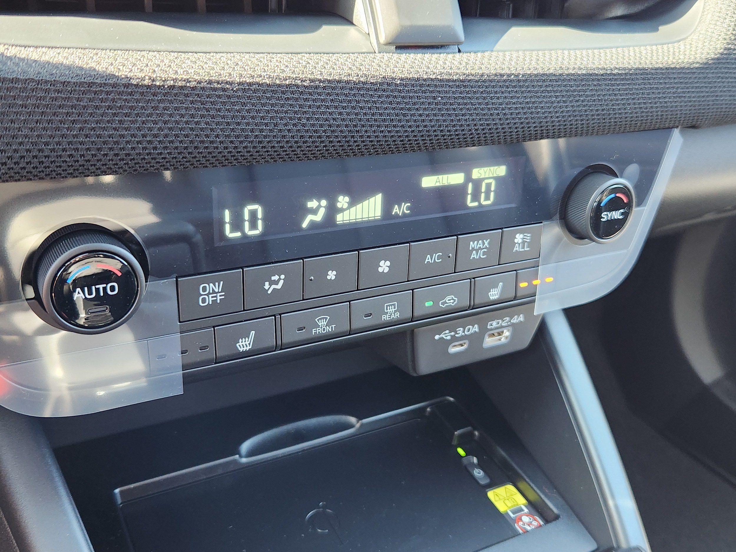 New 2026 Subaru Outback Limited AWD/4WD image 11