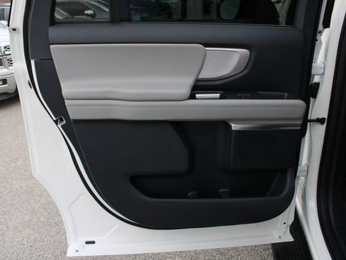 New 2026 Ford Expedition Max Active RWD image 8