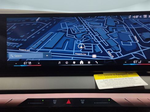 Used 2025 BMW X3 xDrive30i w/ Premium Package image 21