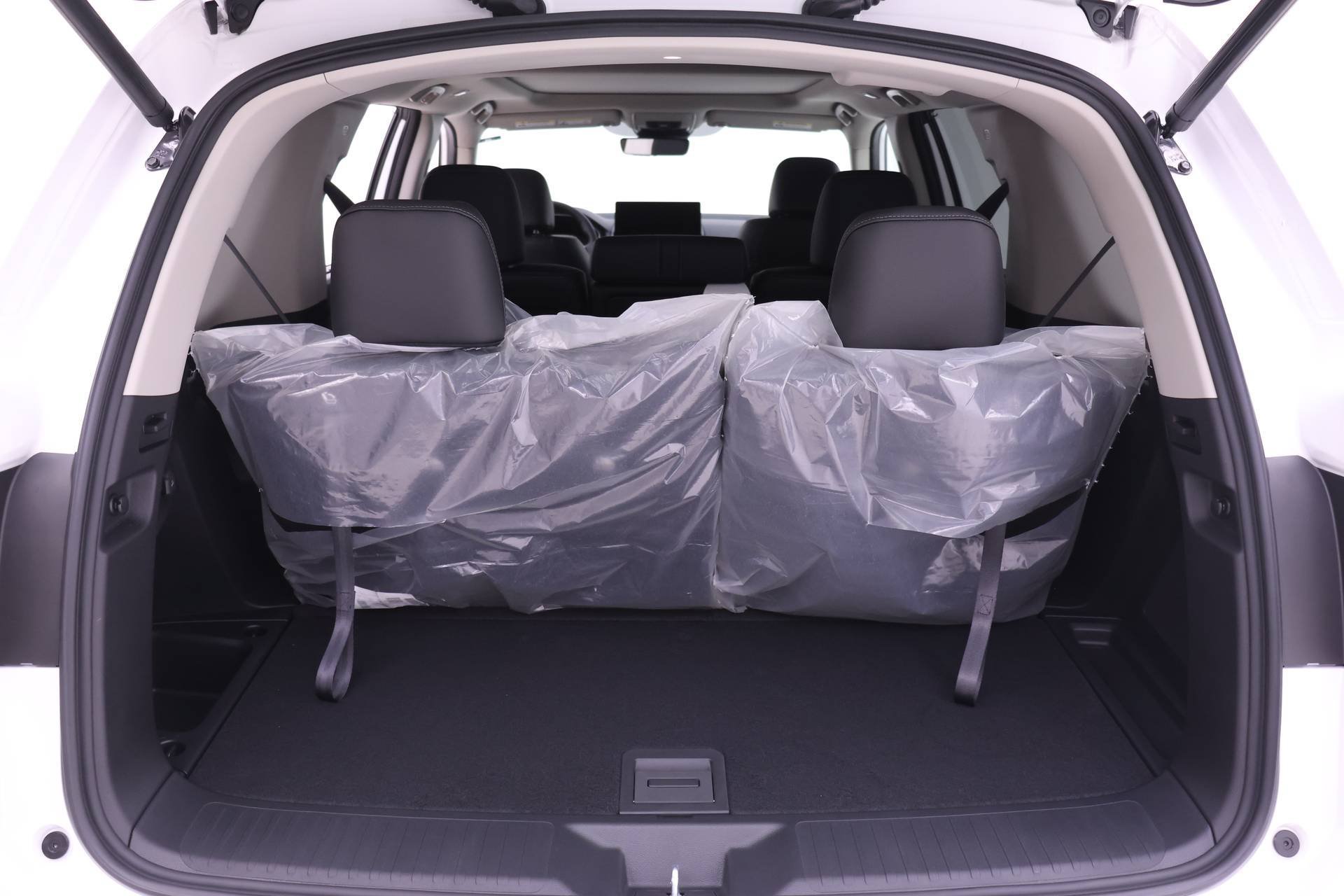 New 2026 Honda Pilot Touring image 14