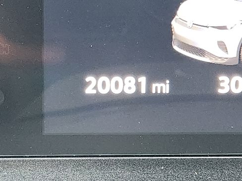 Used 2024 Volkswagen ID.4 Pro image 12