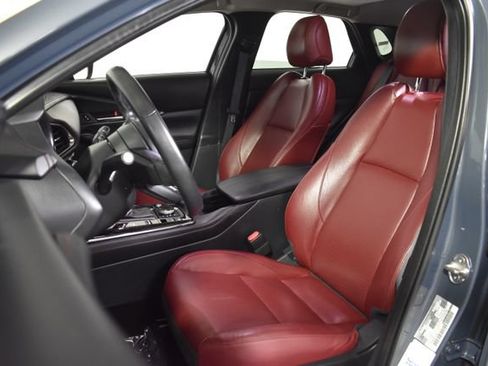 Used 2025 MAZDA CX-30 AWD 2.5 S w/ Preferred Package image 9