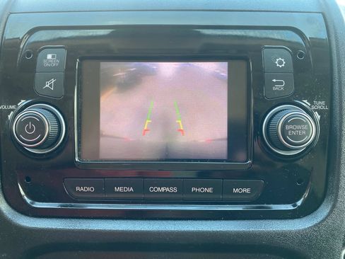 Used 2018 RAM ProMaster 2500 FWD image 14