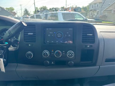 Used 2013 GMC Sierra 2500 W/T AWD/4WD image 14