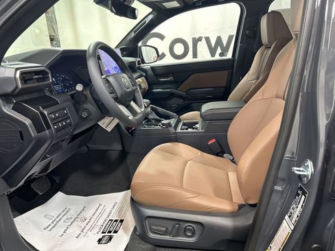 New 2026 Toyota 4Runner Limited AWD/4WD image 21