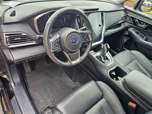 Used 2023 Subaru Outback Touring image 21
