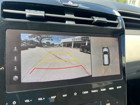 Used 2024 Hyundai Tucson Limited AWD/4WD image 19
