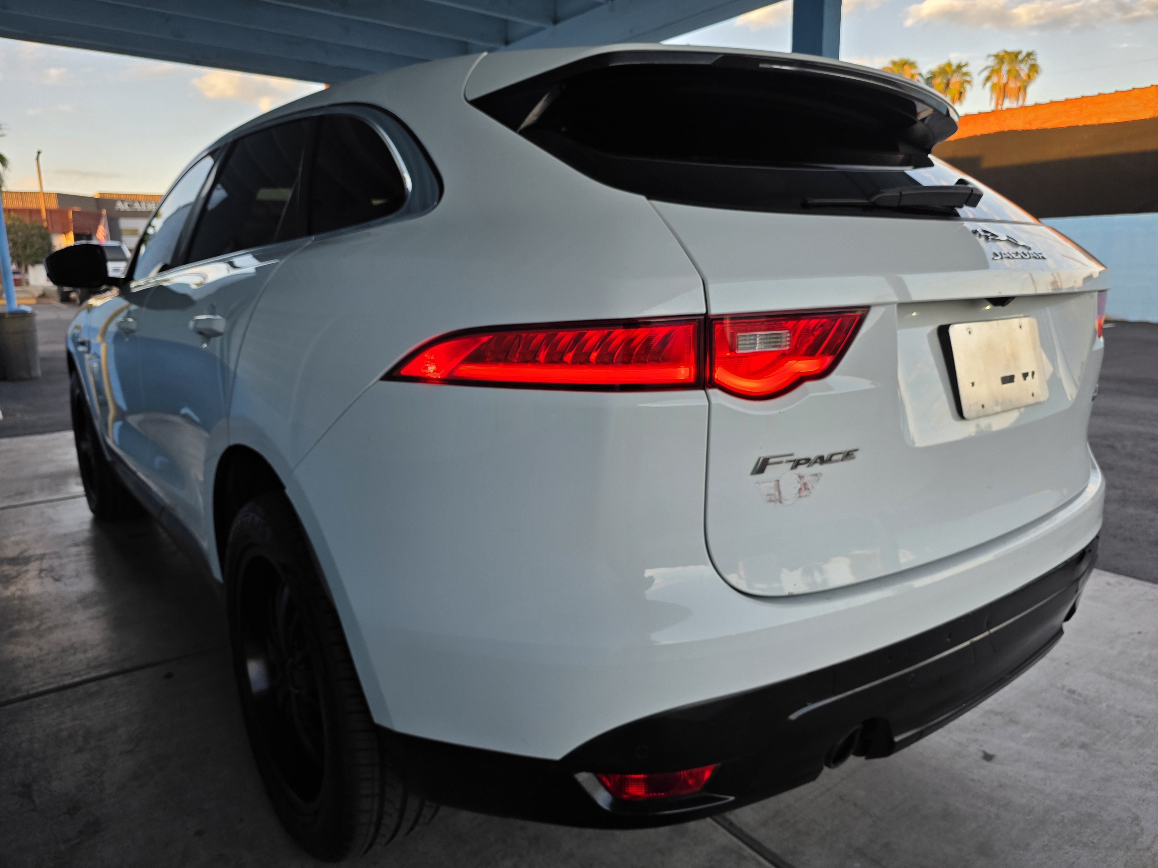 Used 2020 Jaguar F-PACE Prestige AWD/4WD image 5