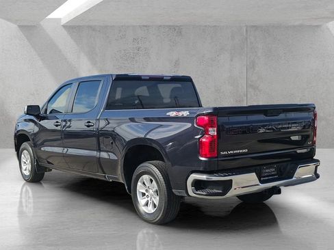 Used 2022 Chevrolet Silverado 1500 LT image 3