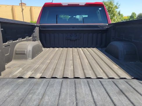Used 2019 Chevrolet Silverado 1500 RST AWD/4WD image 10