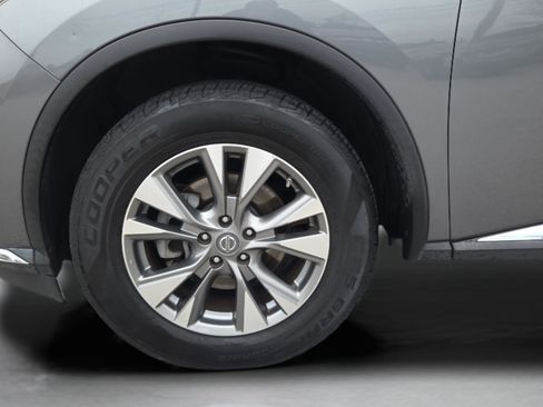 Used 2018 Nissan Murano SV image 9