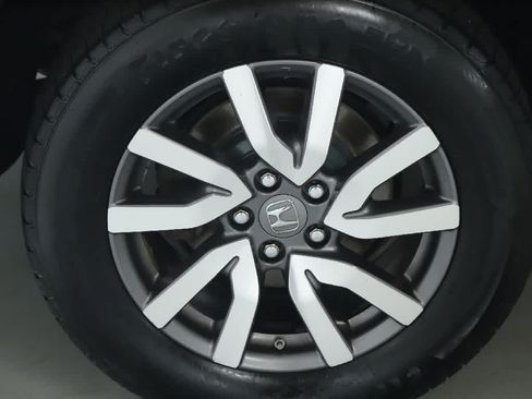 Used 2019 Honda Pilot EX-L image 12