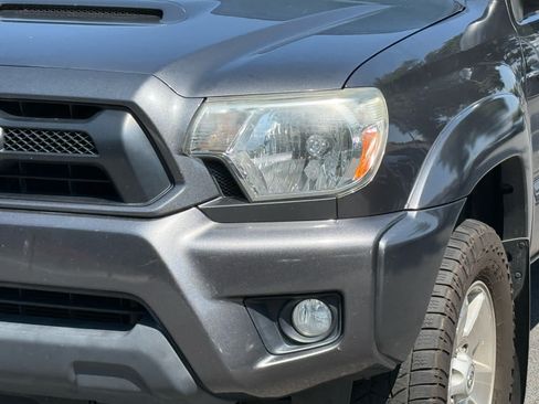 Used 2013 Toyota Tacoma PreRunner w/ TRD Sport Pkg RWD image 10