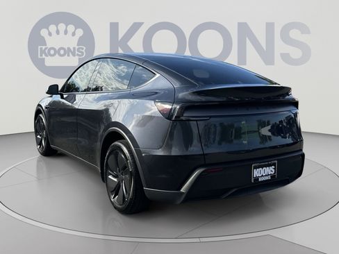Used 2026 Tesla Model Y Long Range AWD/4WD image 8
