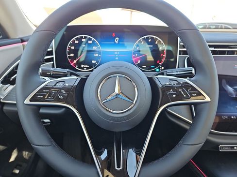 New 2025 Mercedes-Benz E 350 4MATIC Sedan image 25