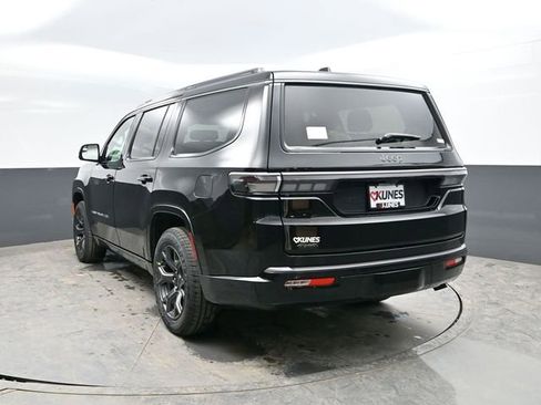 New 2026 Jeep Grand Wagoneer Limited AWD/4WD image 5