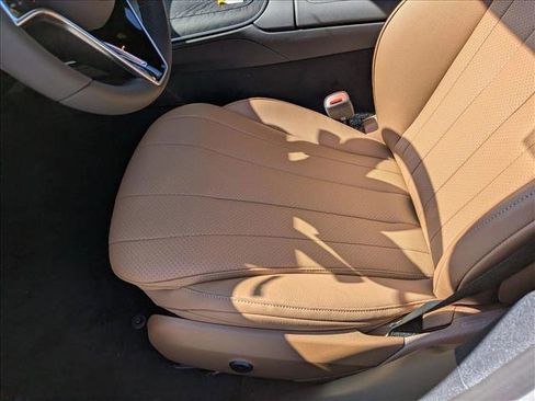 New 2026 Mercedes-Benz E 350 Sedan image 4