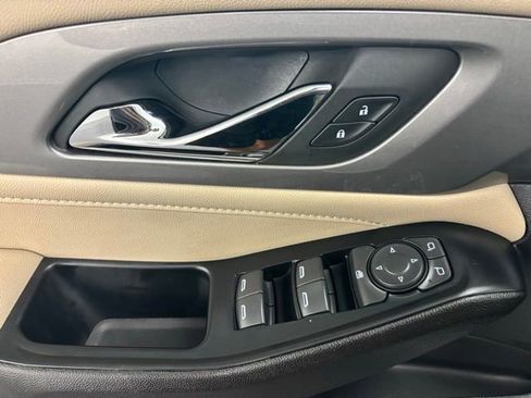 Used 2023 Chevrolet Traverse LS w/ Safety Package FWD image 26