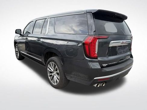 Used 2021 GMC Yukon XL Denali w/ Denali Premium Package RWD image 18