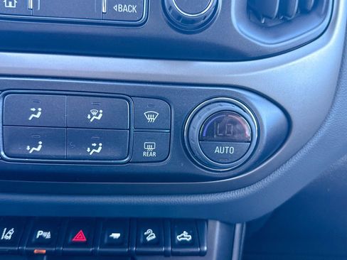 Certified 2022 Chevrolet Colorado Z71 w/ Safety Package image 33