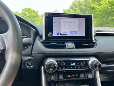 Used 2023 Toyota RAV4 XLE w/ Convenience Package AWD/4WD image 15