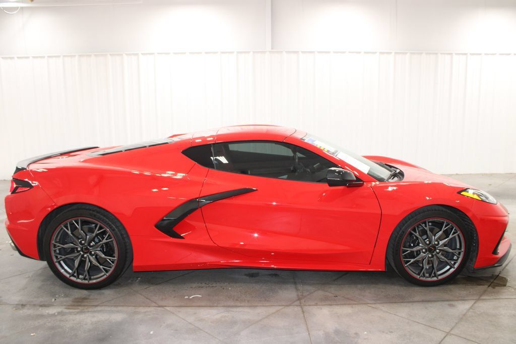 Used 2024 Chevrolet Corvette Stingray Coupe w/ 1LT RWD image 11