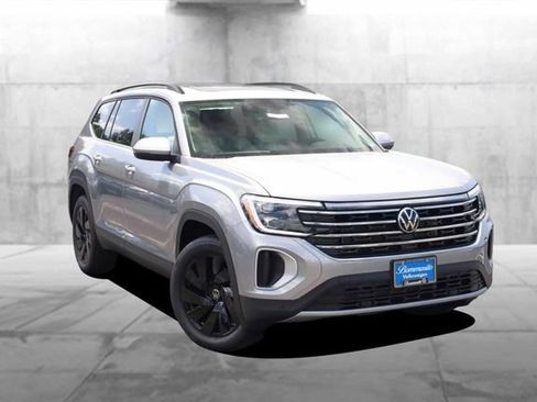 New 2026 Volkswagen Atlas SE AWD/4WD image 2