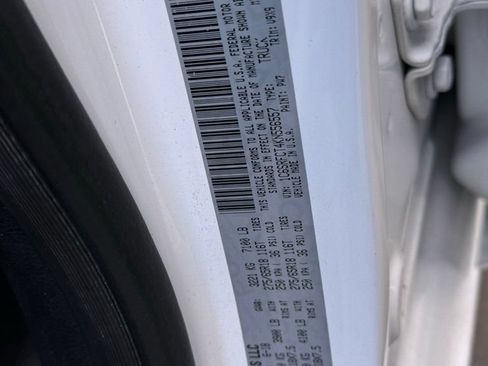 Used 2019 RAM 1500 Tradesman AWD/4WD image 25