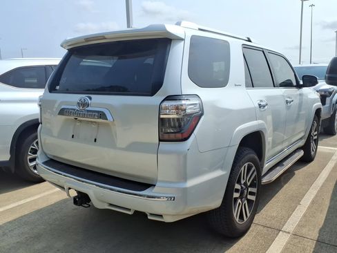 Used 2024 Toyota 4Runner Limited AWD/4WD image 11