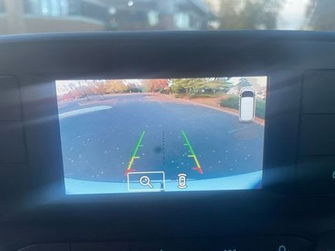 Used 2021 Ford Transit 350 XLT image 27