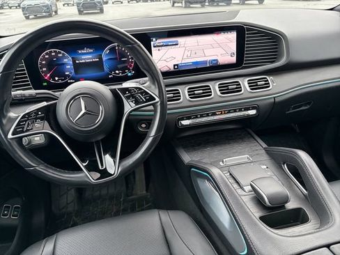 Used 2024 Mercedes-Benz GLE 450e 4MATIC image 18