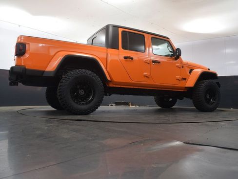 New 2025 Jeep Gladiator Sport image 43