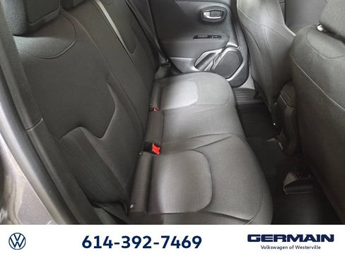 Used 2019 Jeep Renegade Sport FWD image 17
