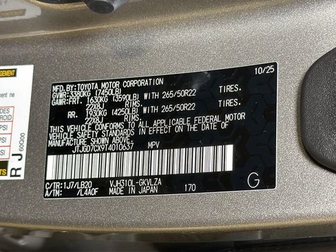 New 2026 Lexus LX 700h Luxury image 34