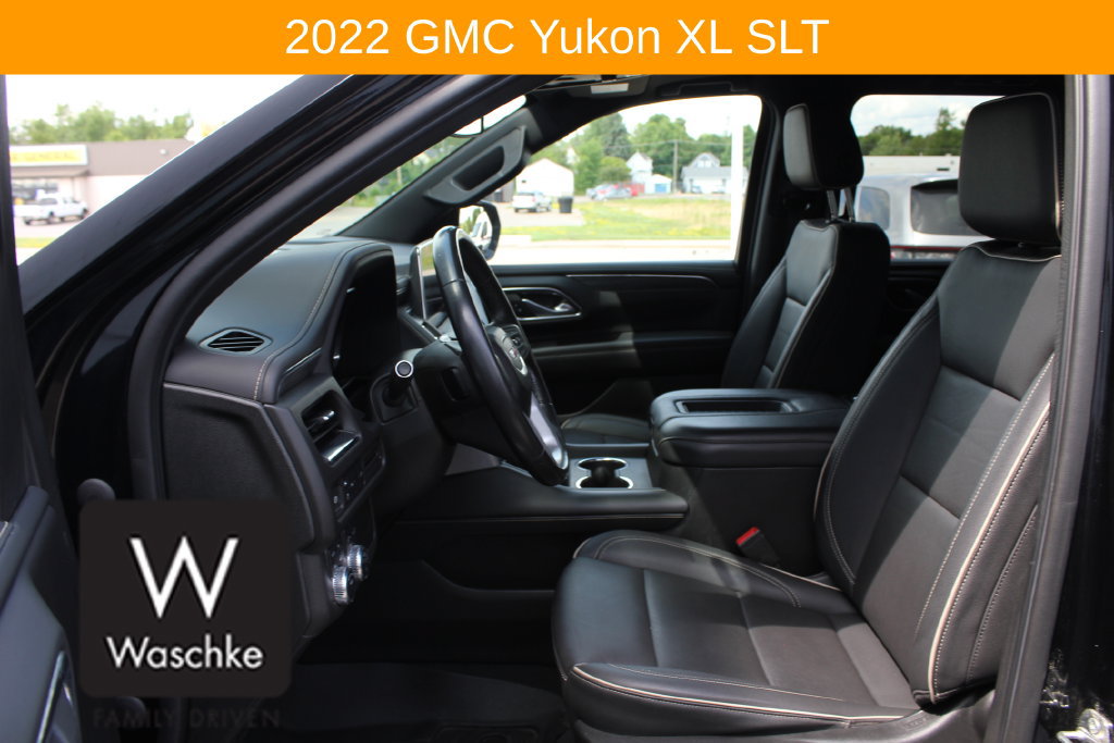 Used 2022 GMC Yukon XL SLT AWD/4WD image 19