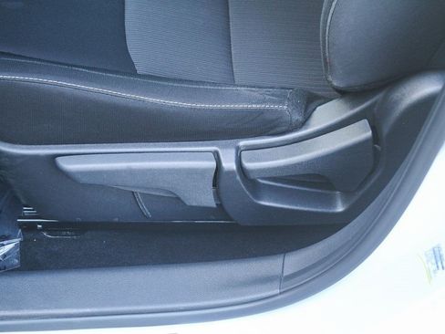 Used 2024 Nissan Sentra SV FWD image 20