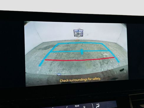 New 2026 Toyota Sienna XLE image 14