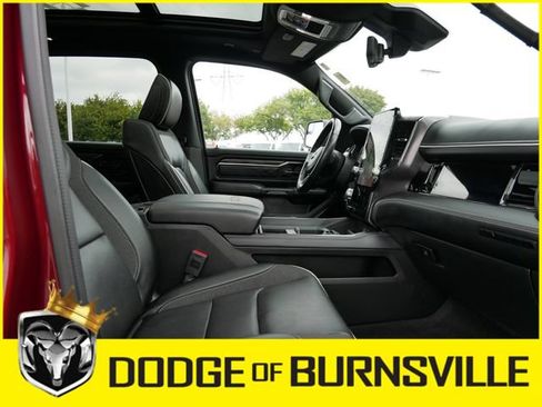Used 2025 RAM 1500 Limited AWD/4WD image 15