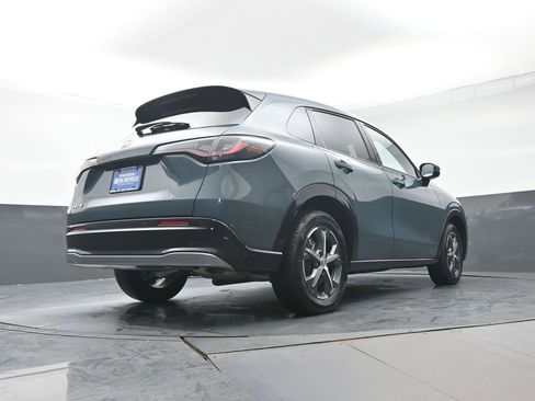 Certified 2025 Honda HR-V EX-L image 35