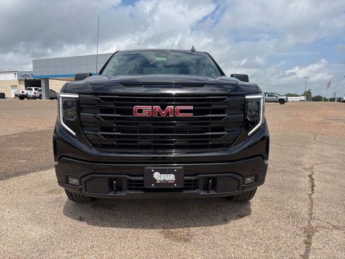 New 2026 GMC Sierra 1500 Elevation AWD/4WD image 9