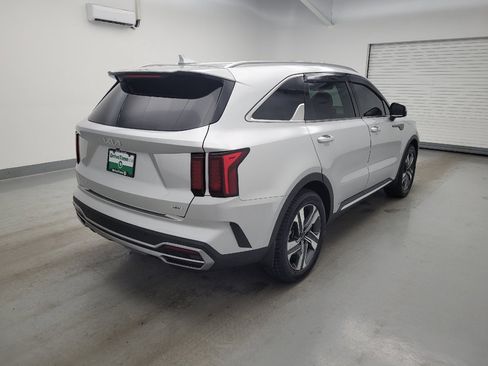 Used 2023 Kia Sorento EX AWD/4WD image 9