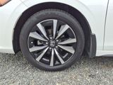Used 2024 Honda Civic EX-L image 5