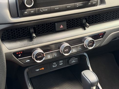 Certified 2024 Honda CR-V EX image 22