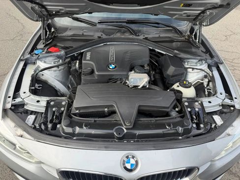 Used 2018 BMW 320i xDrive Sedan w/ Convenience Package AWD/4WD image 26