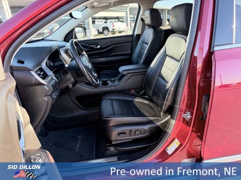 Used 2021 GMC Acadia Denali w/ Denali Ultimate Package image 15