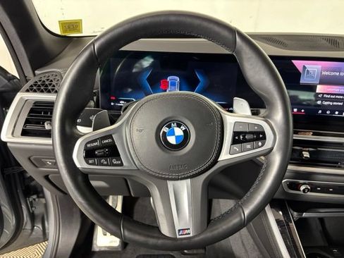 Used 2024 BMW X5 xDrive40i w/ M Sport Package AWD/4WD image 12