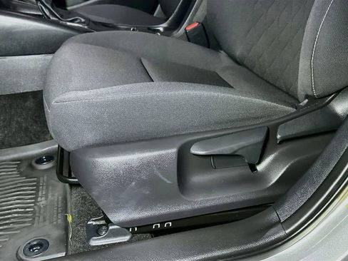 Used 2023 Toyota Corolla LE w/ LE Convenience Package image 16