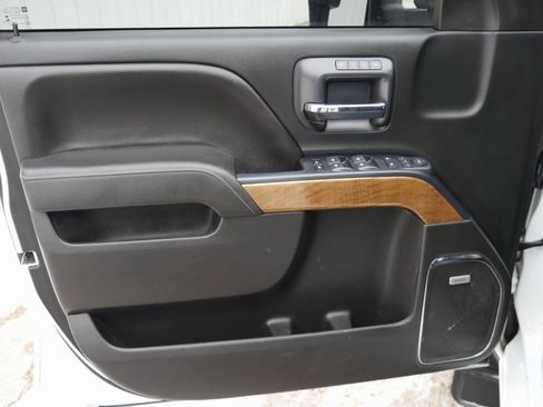 Used 2018 Chevrolet Silverado 3500 LTZ w/ Duramax Plus Package image 28