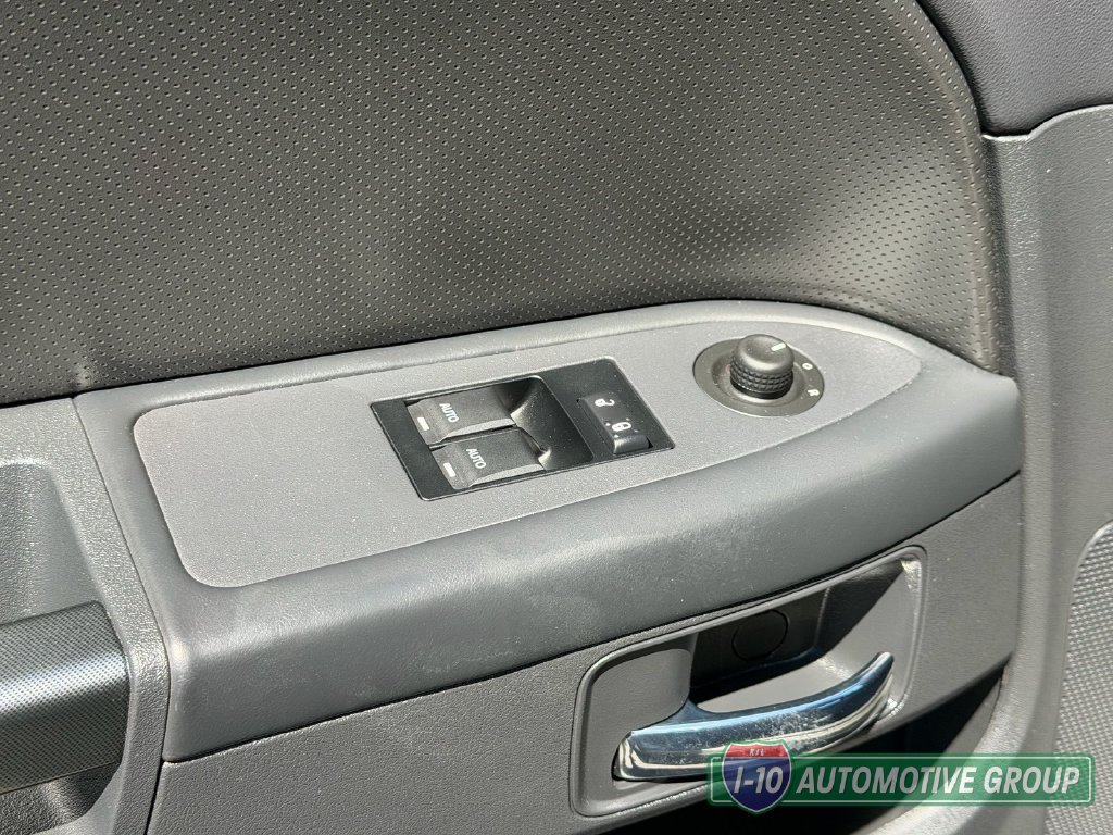 Used 2010 Dodge Challenger R/T RWD image 23