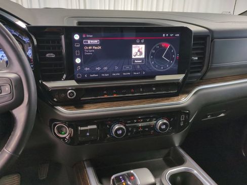 Used 2022 GMC Sierra 1500 Elevation w/ Preferred Package AWD/4WD image 29